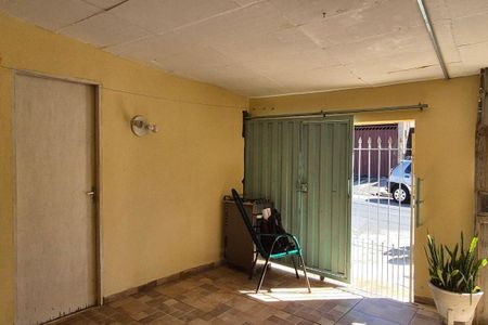 Garagem  de casa à venda com 3 quartos, 140m² em Conjunto Habitacional Parque da Floresta, Campinas