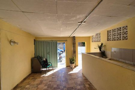 Vista da Sala  de casa à venda com 3 quartos, 140m² em Conjunto Habitacional Parque da Floresta, Campinas
