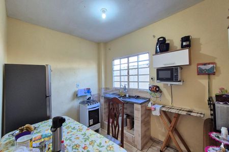 Casa à venda com 140m², 3 quartos e 1 vaga Casa à venda com 140m², 3 quartos e 1 vagaCozinha