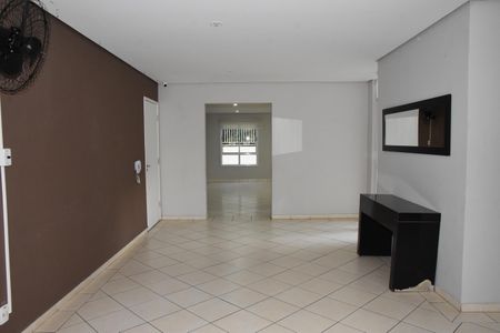 Apartamento à venda com 54m², 2 quartos e 1 vaga Apartamento à venda com 54m², 2 quartos e 1 vagaÁrea comum - Salão de festas