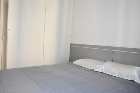 quarto 1 armarios de apartamento à venda com 2 quartos, 54m² em Jardim das Samambaias, Jundiaí