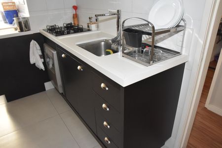 Apartamento à venda com 54m², 2 quartos e 1 vaga Apartamento à venda com 54m², 2 quartos e 1 vagacozinha armario da pia
