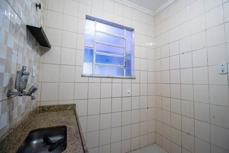 Cozinha de apartamento para alugar com 1 quarto, 60m² em Irajá, Rio de Janeiro