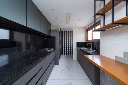 Apartamento à venda com 130m², 4 quartos e 2 vagasCozinha
