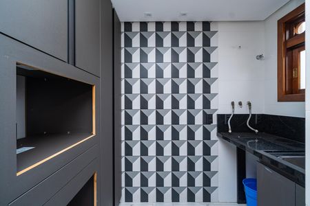 Apartamento à venda com 130m², 4 quartos e 2 vagasÁrea de serviço