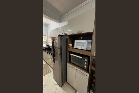 Casa à venda com 198m², 2 quartos e 2 vagas Casa à venda com 198m², 2 quartos e 2 vagasCozinha