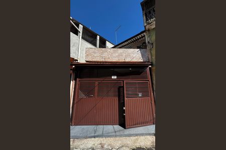 Fachada Fundos de casa à venda com 2 quartos, 198m² em Condomínio Maracanã, Santo André