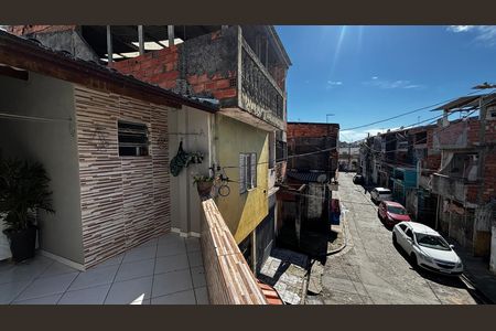 Casa à venda com 198m², 2 quartos e 2 vagas Casa à venda com 198m², 2 quartos e 2 vagasVaranda / Area de Serviço da Suíte