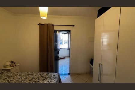 Casa à venda com 198m², 2 quartos e 2 vagas Casa à venda com 198m², 2 quartos e 2 vagasQuarto