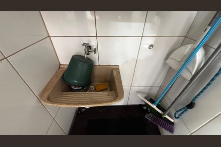 Casa à venda com 198m², 2 quartos e 2 vagas Casa à venda com 198m², 2 quartos e 2 vagasGaragem - Area de Serviço