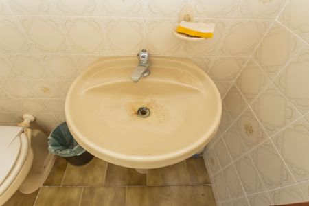 Casa para alugar com 80m², 1 quarto e 2 vagasBanheiro