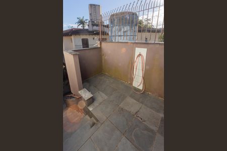Casa para alugar com 80m², 1 quarto e 2 vagasHall de entrada