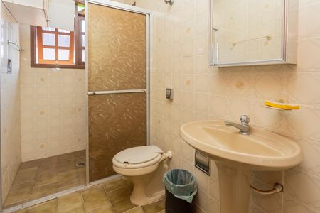 Casa para alugar com 80m², 1 quarto e 2 vagasBanheiro