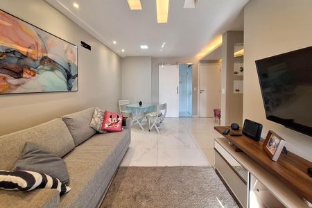 Sala de apartamento para alugar com 2 quartos, 90m² em Santa Rosa, Niterói