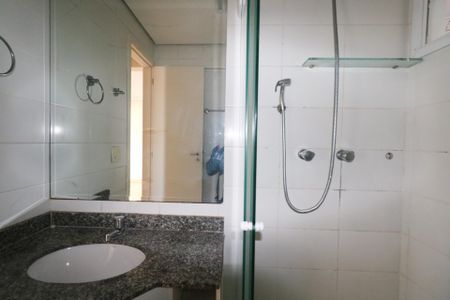 Apartamento para alugar com 79m², 3 quartos e 2 vagas Apartamento para alugar com 79m², 3 quartos e 2 vagasBanheiro Social