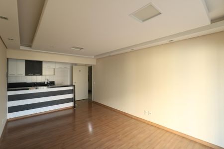 Apartamento para alugar com 79m², 3 quartos e 2 vagas Apartamento para alugar com 79m², 3 quartos e 2 vagasSala