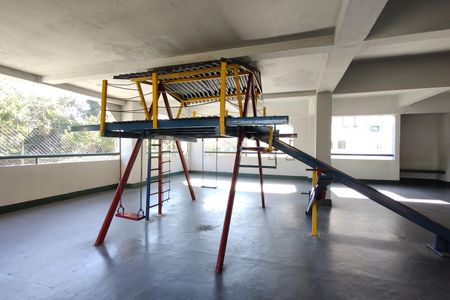 Apartamento à venda com 60m², 2 quartos e 1 vaga Apartamento à venda com 60m², 2 quartos e 1 vagaÁrea comum - Playground