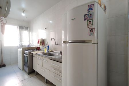 Apartamento à venda com 60m², 2 quartos e 1 vaga Apartamento à venda com 60m², 2 quartos e 1 vagaCozinha - Armários