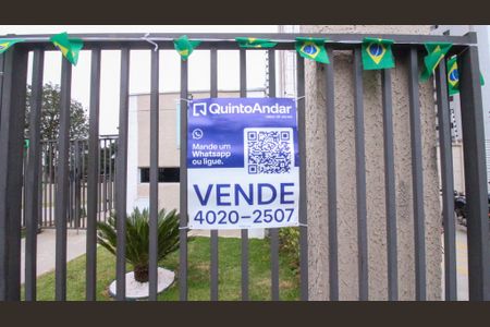 Placa de apartamento à venda com 2 quartos, 35m² em Fazenda da Juta, São Paulo