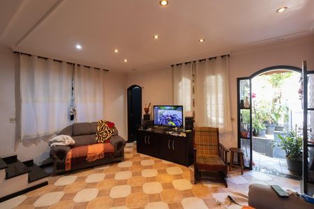 Casa à venda com 3 quartos, 192m² em Jardim Belem, São Paulo