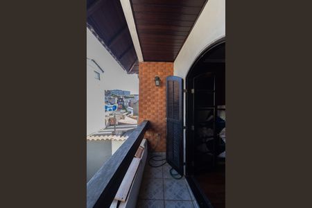 Casa à venda com 192m², 3 quartos e 2 vagas Casa à venda com 192m², 3 quartos e 2 vagasSacada Suíte