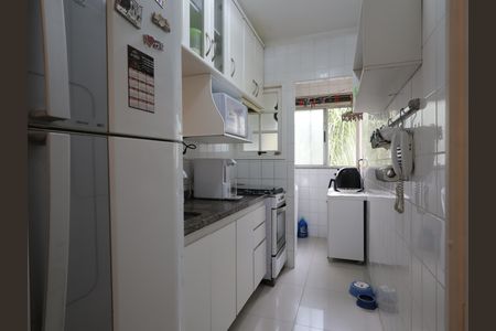 Cozinha de apartamento à venda com 2 quartos, 48m² em Fazenda Morumbi, São Paulo