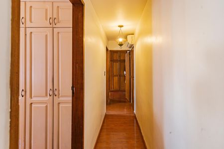 Apartamento à venda com 98m², 3 quartos e 1 vagaCorredor