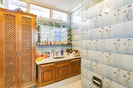 Apartamento à venda com 98m², 3 quartos e 1 vagaBanheiro da Suíte