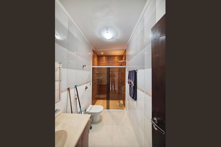 Casa para alugar com 90m², 2 quartos e 2 vagasBanheiro