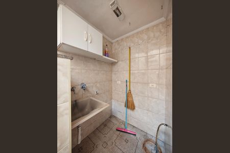 Área de Serviço de casa para alugar com 2 quartos, 90m² em Parque Vitoria, São Paulo