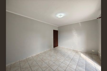 Casa para alugar com 90m², 2 quartos e 2 vagasQuarto 2