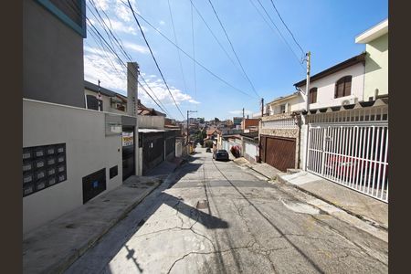 Vista da Rua de casa para alugar com 2 quartos, 90m² em Parque Vitoria, São Paulo