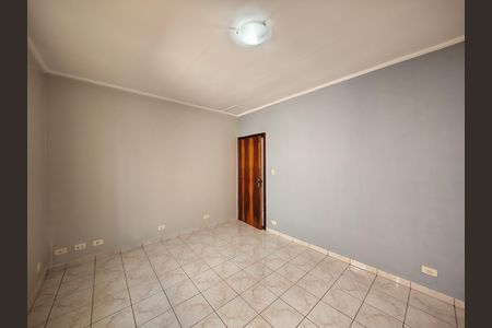 Casa para alugar com 90m², 2 quartos e 2 vagasQuarto 1