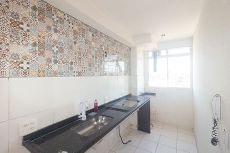 Apartamento à venda com 40m², 2 quartos e 1 vagaCozinha e Área de Serviço