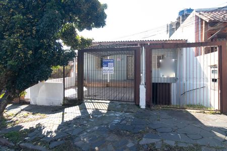 Casa para alugar com 90m², 2 quartos e 1 vaga Casa para alugar com 90m², 2 quartos e 1 vagaFachada