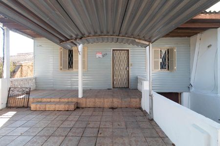 Casa para alugar com 90m², 2 quartos e 1 vaga Casa para alugar com 90m², 2 quartos e 1 vagaFachada
