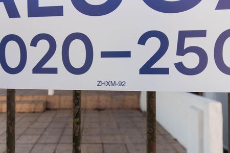 Casa para alugar com 90m², 2 quartos e 1 vaga Casa para alugar com 90m², 2 quartos e 1 vagaPlaca