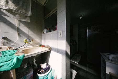 Cozinha e Área de Serviço de apartamento à venda com 2 quartos, 57m² em Vila Silvia, São Paulo