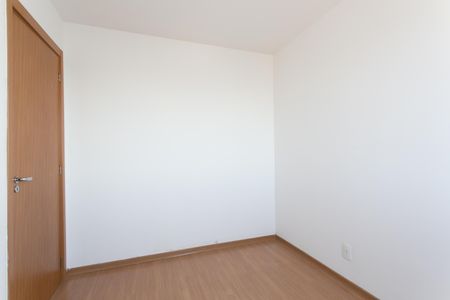 Quarto 1  de apartamento para alugar com 2 quartos, 45m² em Jardim Marpu, São Paulo