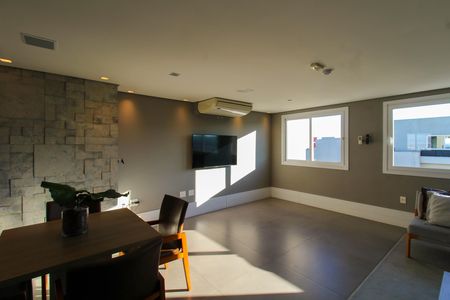 Apartamento para alugar com 46m², 1 quarto e 1 vaga Apartamento para alugar com 46m², 1 quarto e 1 vagaÁrea comum - Salão de festas