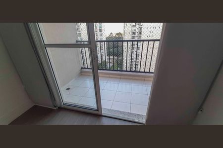 Sacada de apartamento para alugar com 2 quartos, 57m² em Umuarama, Osasco