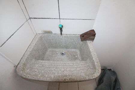 Casa para alugar com 100m², 2 quartos e 1 vagaÁrea de Serviço