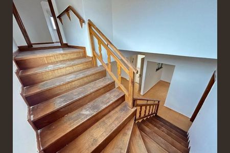 Sala de casa para alugar com 3 quartos, 180m² em Jardim Patricia, Uberlândia