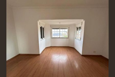 Casa para alugar com 180m², 3 quartos e 1 vaga Casa para alugar com 180m², 3 quartos e 1 vagaSala