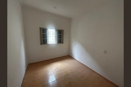 Casa para alugar com 180m², 3 quartos e 1 vaga Casa para alugar com 180m², 3 quartos e 1 vagaQuarto 2