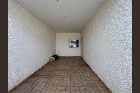 Quarto 1 de casa para alugar com 3 quartos, 180m² em Jardim Patricia, Uberlândia