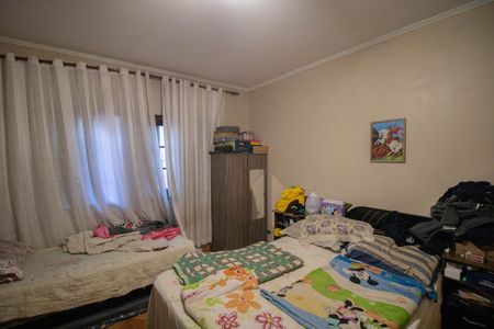 Casa à venda com 382m², 3 quartos e 2 vagas Casa à venda com 382m², 3 quartos e 2 vagasQuarto 2
