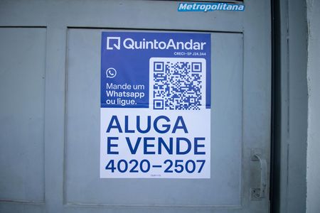 Casa à venda com 382m², 3 quartos e 2 vagas Casa à venda com 382m², 3 quartos e 2 vagasPlaca