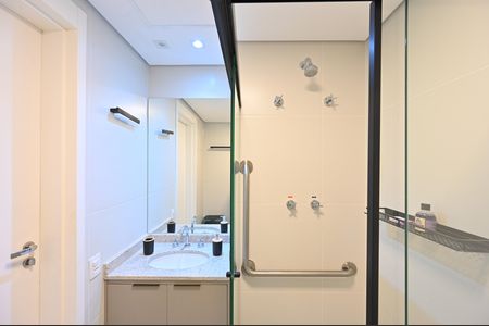 Banheiro Social de kitnet/studio à venda com 1 quarto, 22m² em Vila Mariana, São Paulo