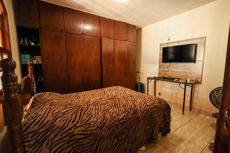 Quarto 1 de casa para alugar com 2 quartos, 70m² em Padre Eustáquio, Belo Horizonte